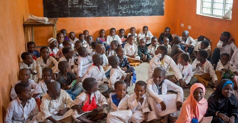 Bangladesh Government to Provide Formal Education to Rohingya Children